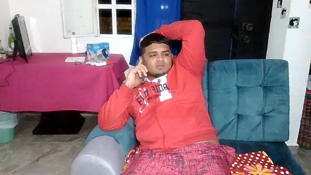 Chatroom XXX en direct de Boycuriousxxx