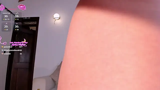 Chat XXX en directo de RebeccaHudson