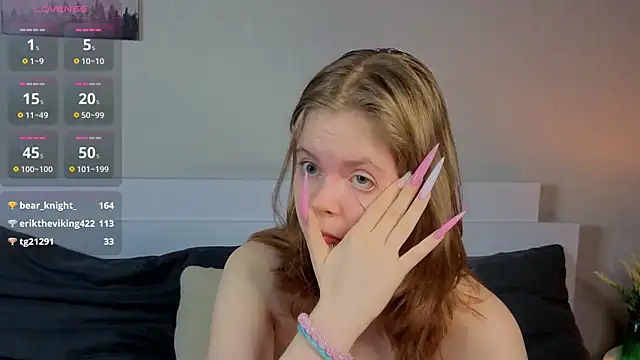 JulietteRain's Live XXX Chat