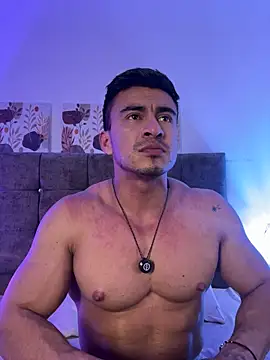 Chris_Clarck's Live XXX Chat