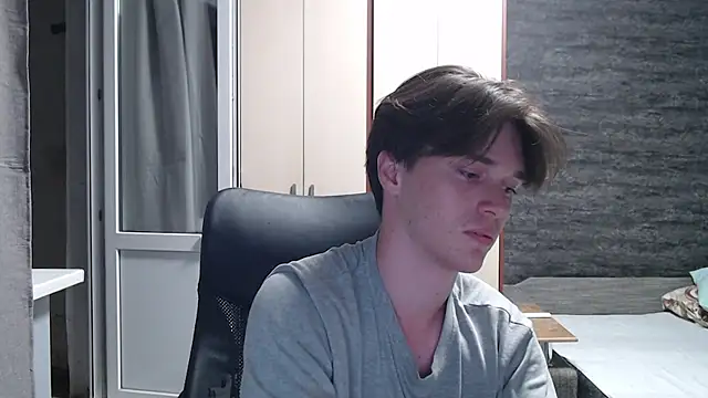 XXX chat uživo modela arthur___king
