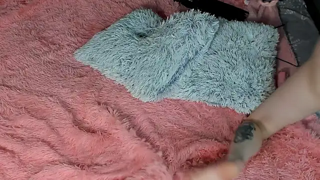 PixelWitch's Webcam Show