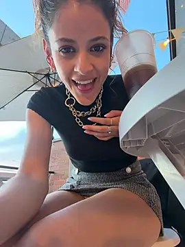 Онлайн чат XXX alana15