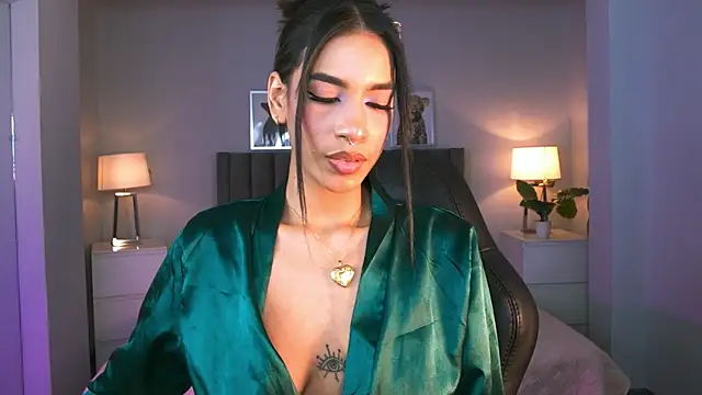 kitty_collins_ Live XXX-Chat