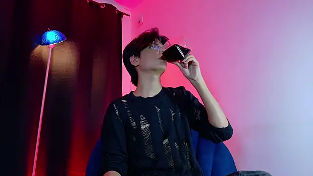 lui_x_dustのライブXXXチャット
