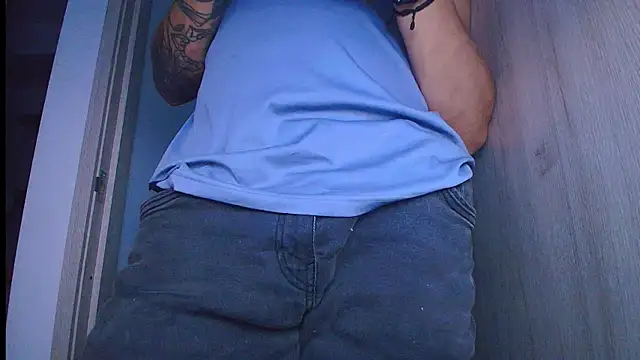 thomas_gun Pertunjukan Webcam