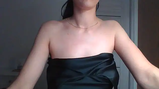 _MiaFlame_'s Live XXX Chat