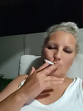 دردشة Divineblond الجنسية المباشرة