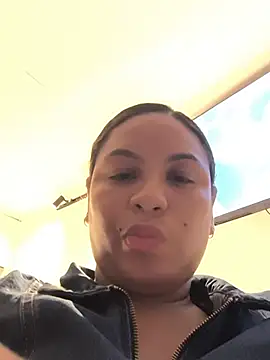 Francesca_ferrari লাইভ XXX চ্যাট