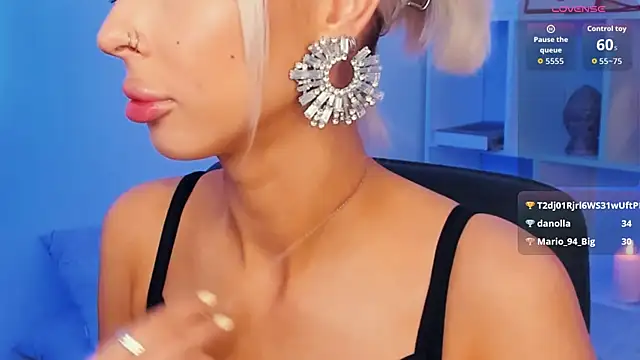 Alaska_Lane's Live XXX Chat