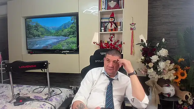 Chat +18 de SpartacusDaddy48 ao vivo