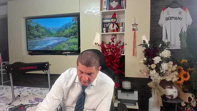 Czat XXX na żywo – SpartacusDaddy48