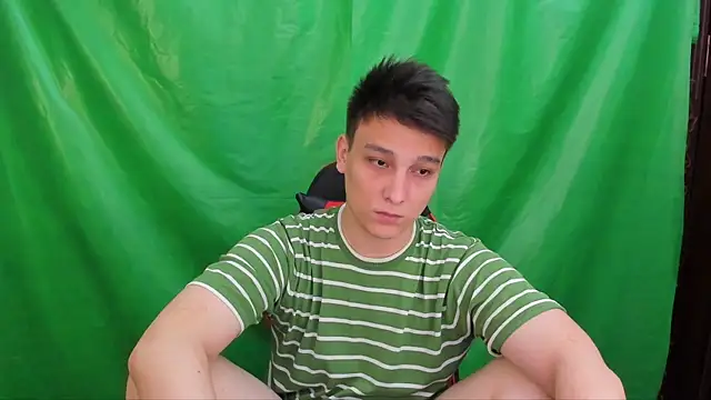 Justin_time111 – Naživo XXX chat