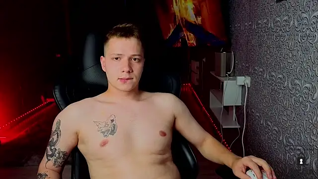 Karl_Night_ webkamerás műsora
