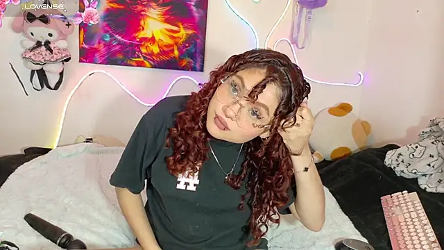 theiamoon's Live XXX Chat