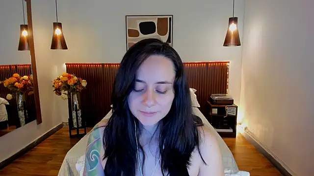 KatherineBond 即時 XXX 聊天