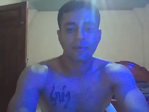 User_02_ Live XXX-Chat
