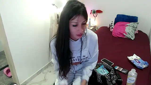 צ'אט XXX בשידור חי של Doll_sary