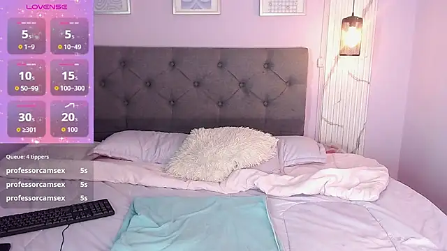 Chat +18 de Celeste__London ao vivo