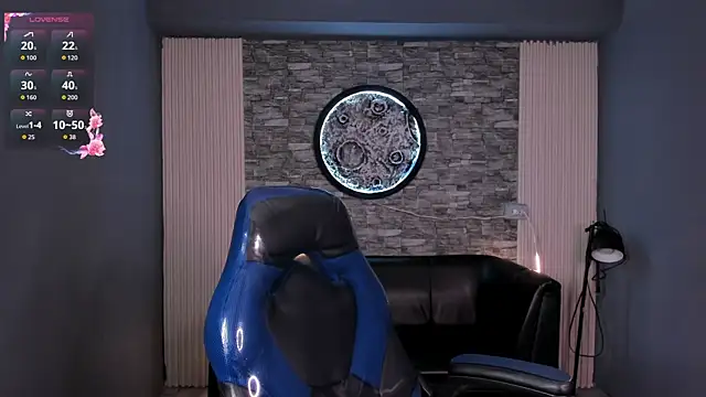 gemma_19_'s Live XXX Chat