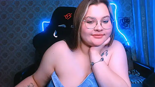 Chatroom XXX en direct de InLoveWithLife26