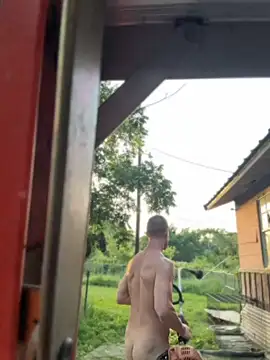 Pokazy przed kamerką – JockNThirsty
