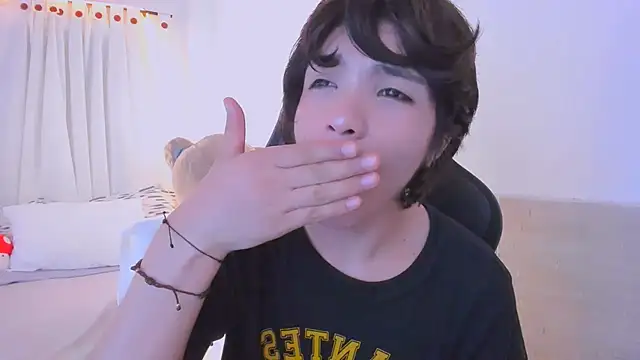 XXX chat uživo modela Sweet_Allan