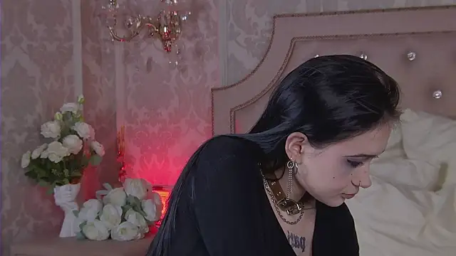 Heather_Ivy Adlı Modelin Canlı XXX Sohbeti