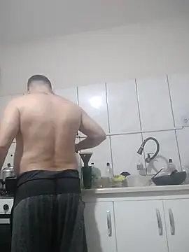 Show de karatecobrakay2012 na webcam