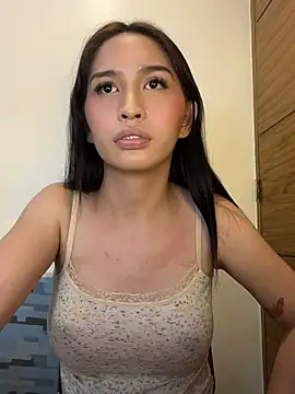 Czat XXX na żywo – lovely_samina