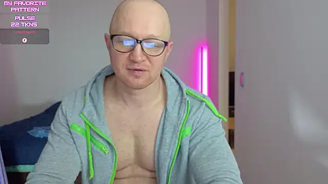 kevintyler69 Webcam Show