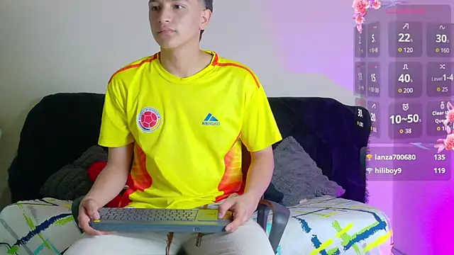 SaNti_ll: вебкам-шоу
