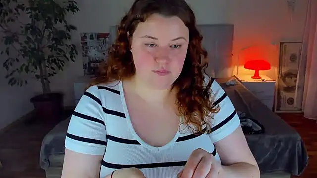 PolinaSalvatore Chat XXX live