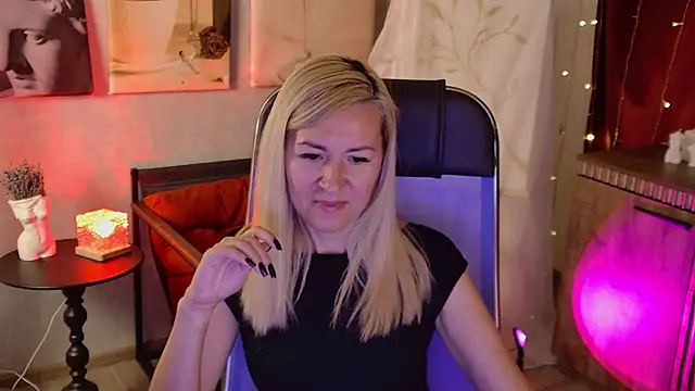 DonnaSmitth's Live XXX Chat