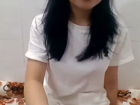 XXX chat uživo modela kiraa-007