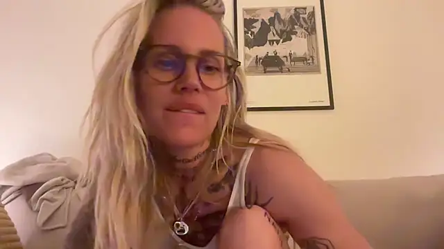 Arousing_Aria_38 Webcam Show