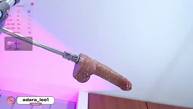 adara_le 即時 XXX 聊天