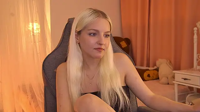 ViolaMore's Live XXX Chat