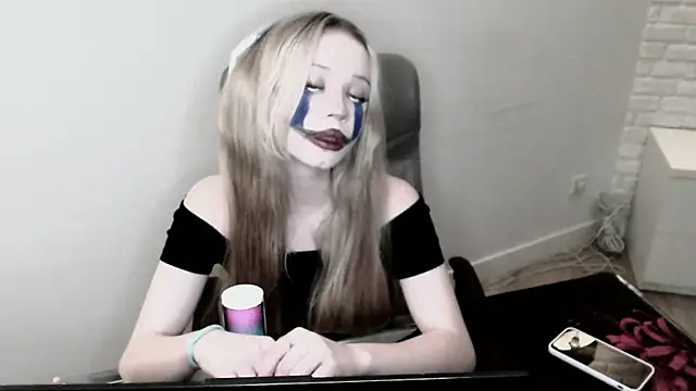 Dustkiss Webcam show