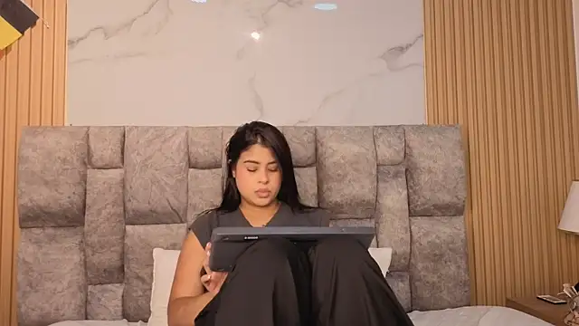 sharonscothn Live XXX chat