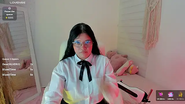 magicrainbow88's Live XXX Chat