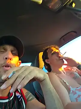 thespontaneouscouple42069 Show in webcam