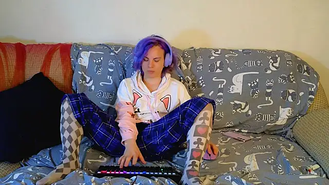 Chat +18 de SparkyFerret ao vivo