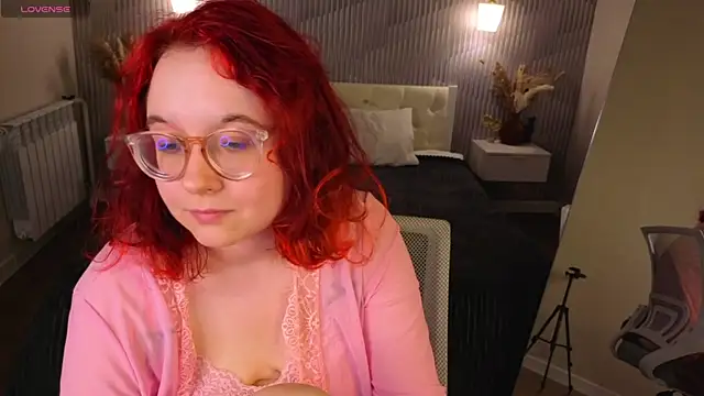 Aleks-casterrr Adlı Modelin Canlı XXX Sohbeti