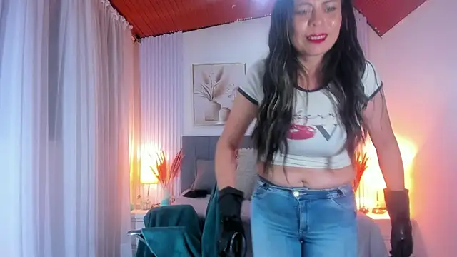 _lara1 Live XXX Chat