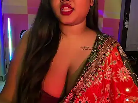 XXX chat uživo modela kiara-11