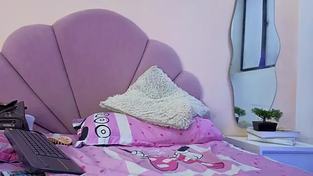 katrina_blaze Live XXX-Chat