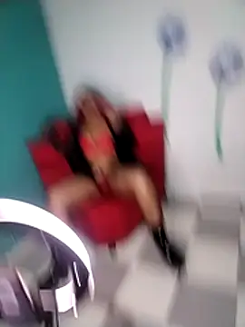 Emililara's Webcam Show