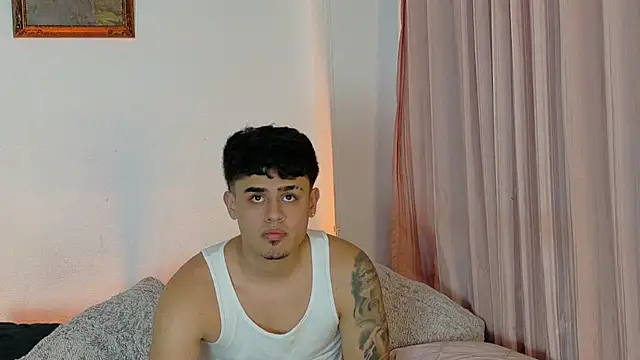 CamilaRougee 网络视讯表演
