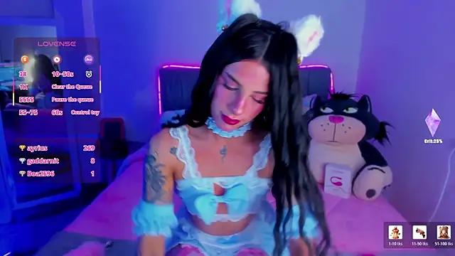 Emily_cute09 Live XXX-Chat